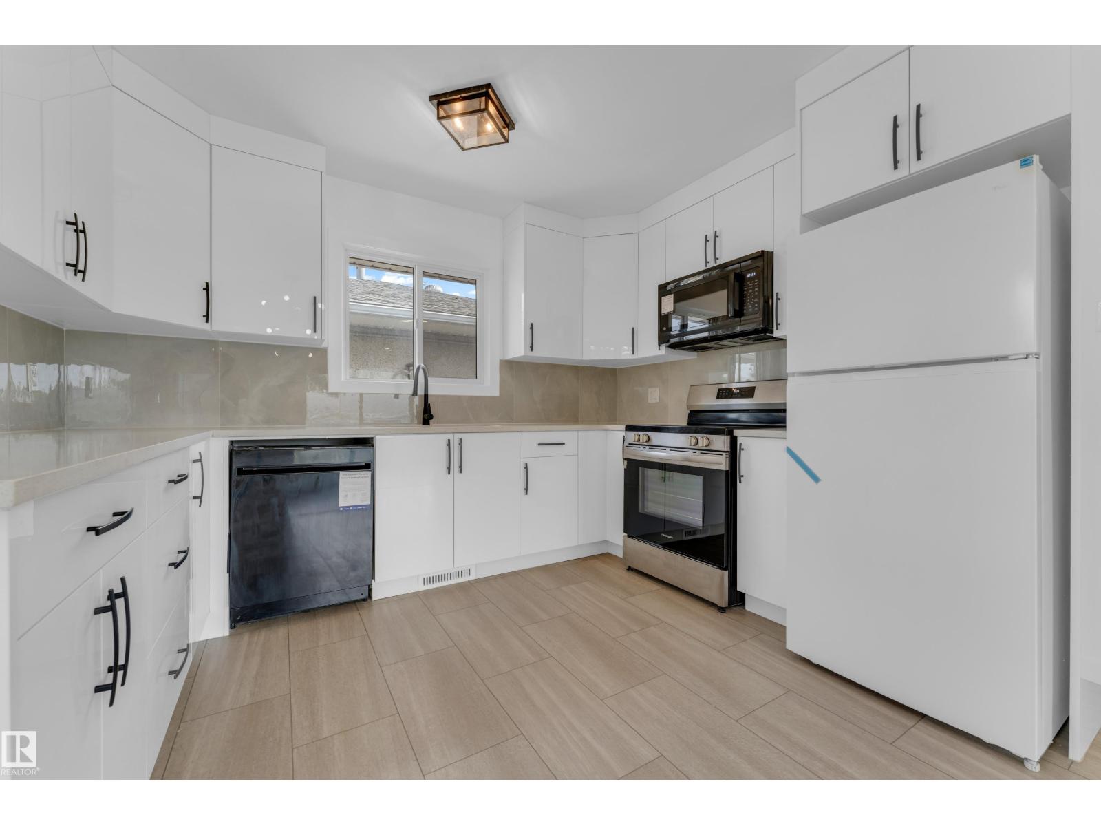 13116 128A AV NW - 8