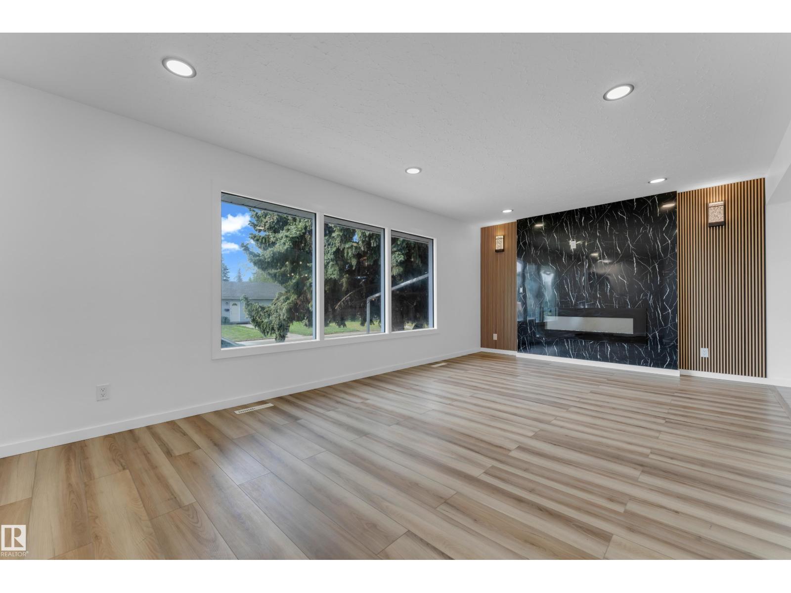 13116 128A AV NW - 9