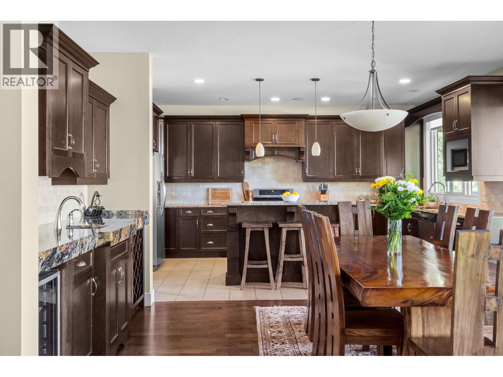 136 Falcon Place, Osoyoos