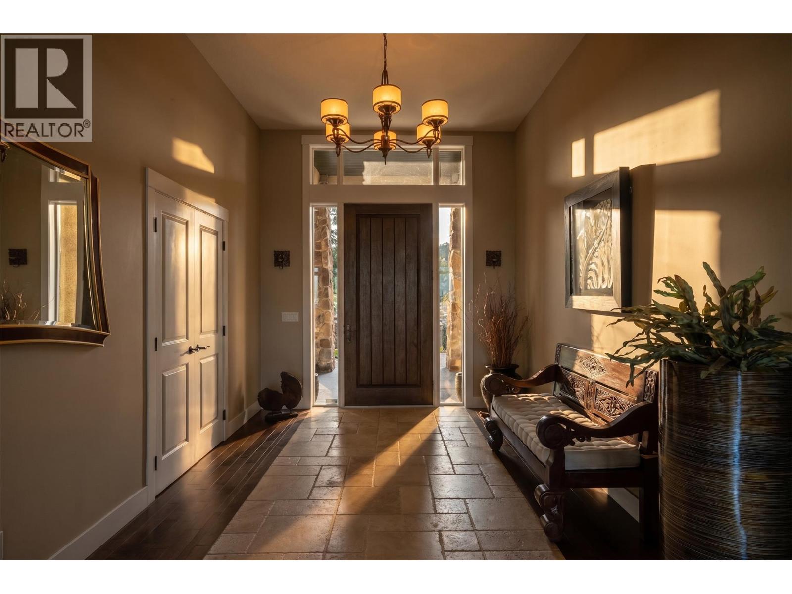 136 Falcon Place - 12