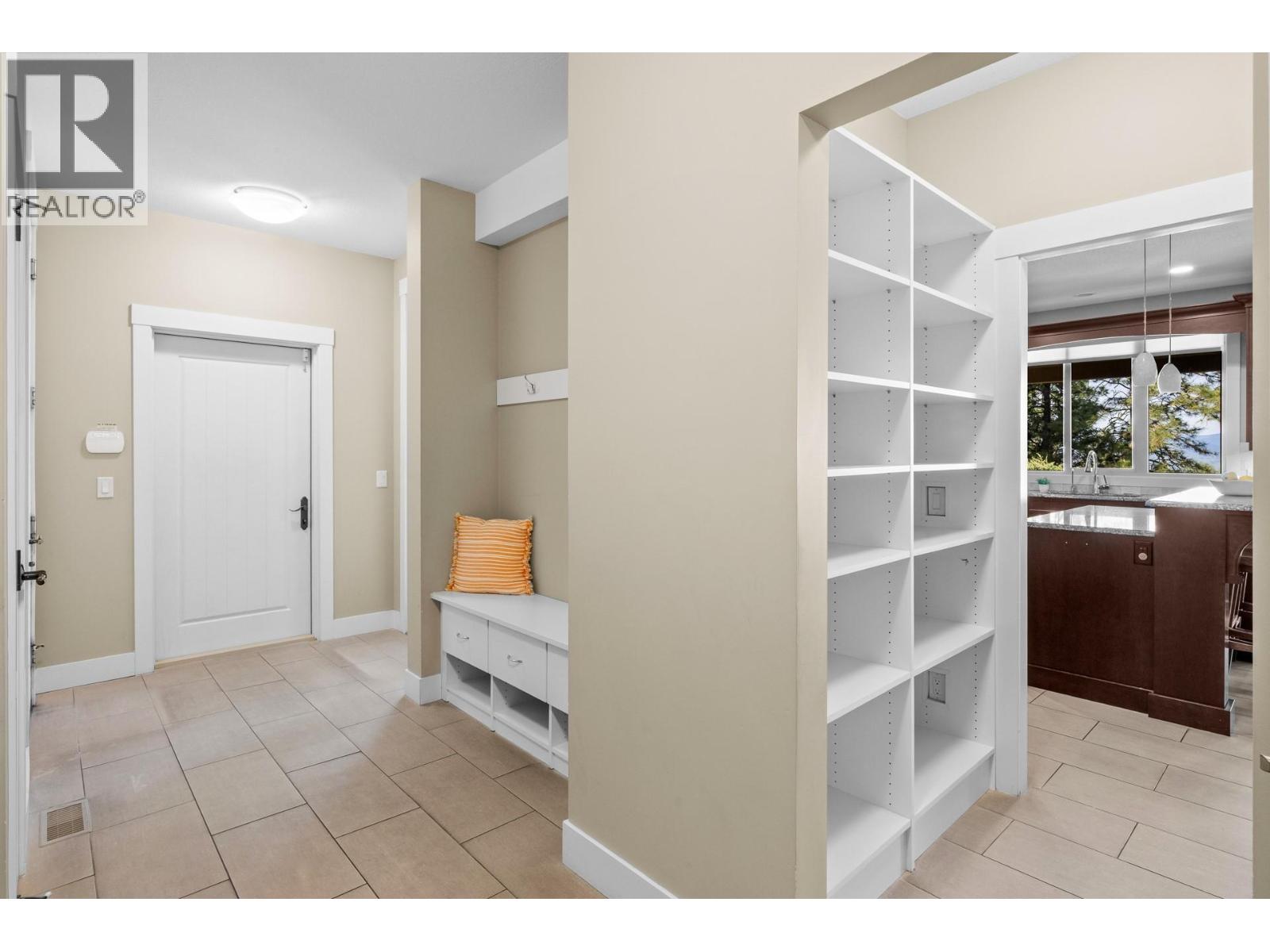 136 Falcon Place, Osoyoos
