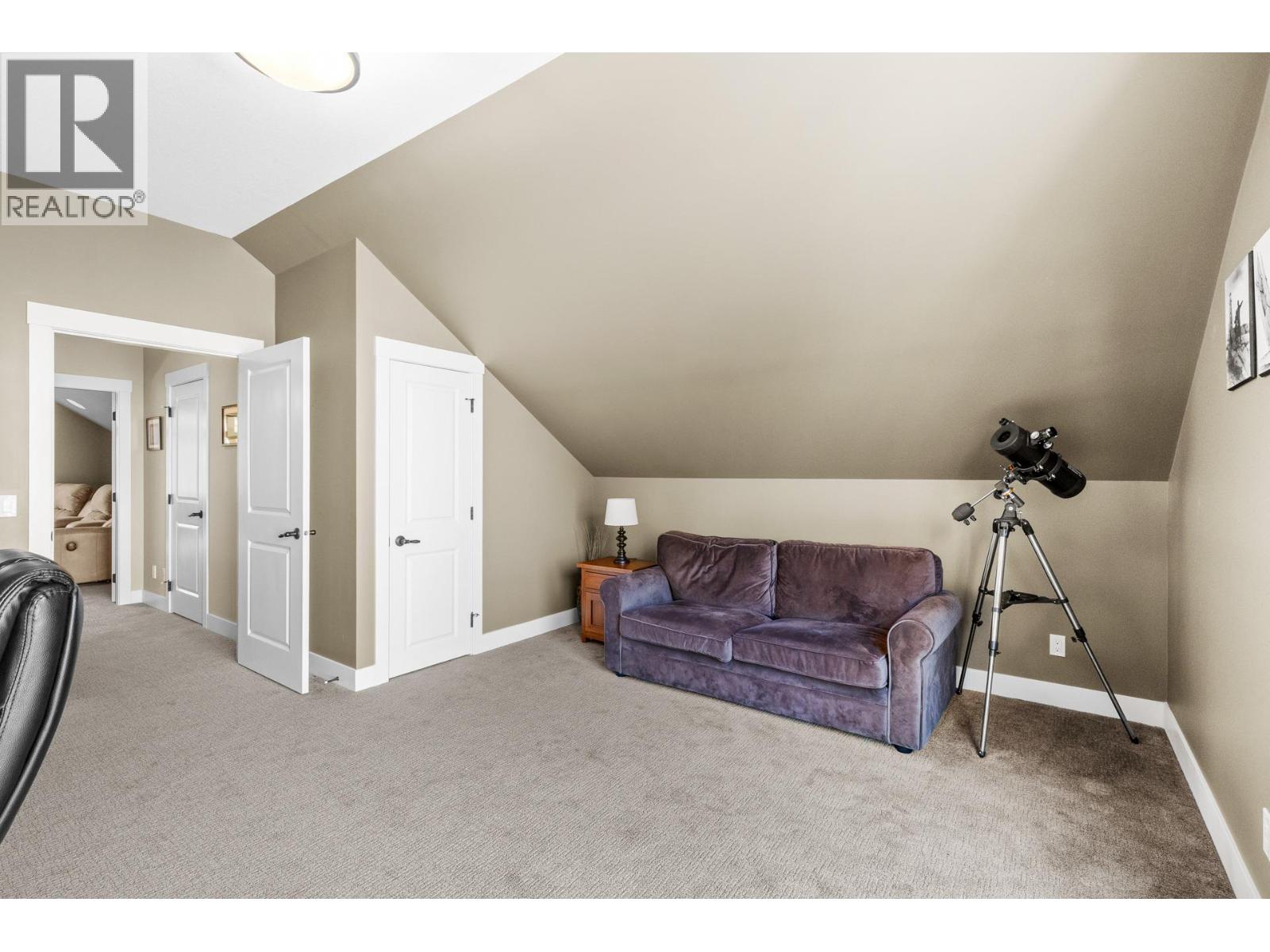 136 Falcon Place - 61