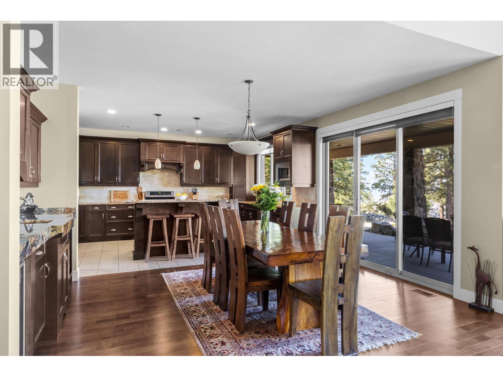 136 Falcon Place, Osoyoos