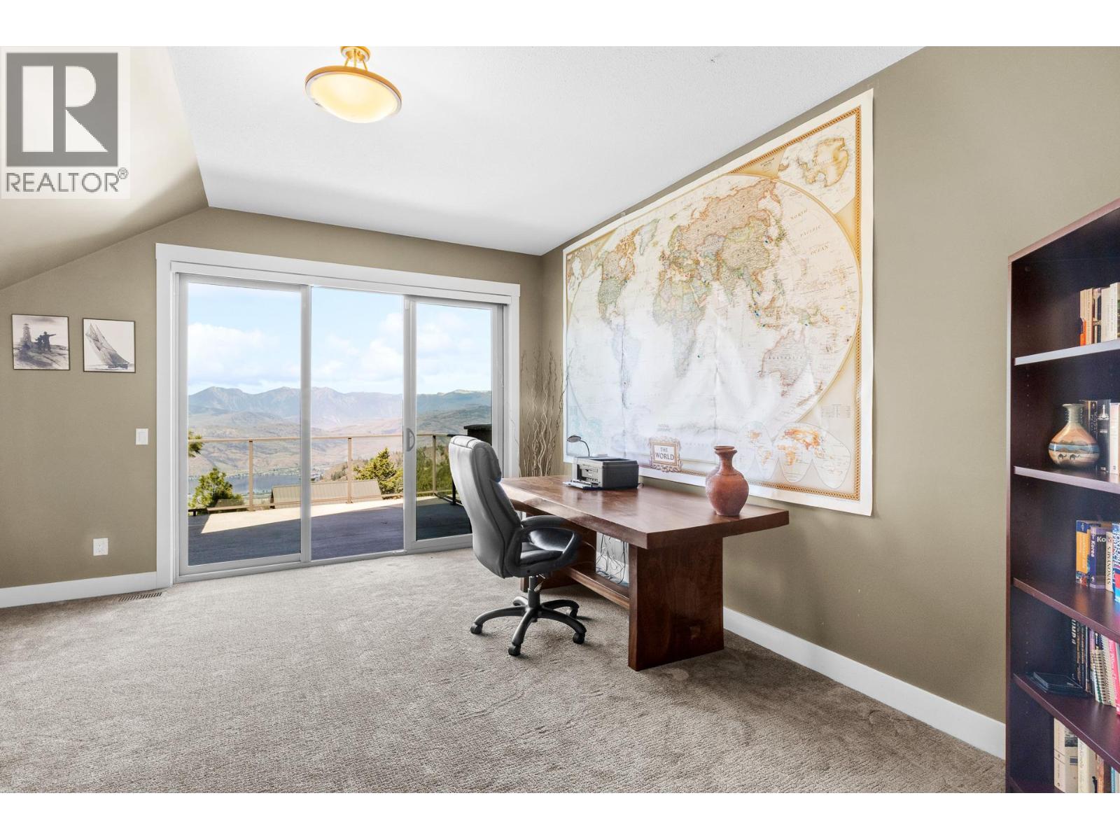 136 Falcon Place, Osoyoos
