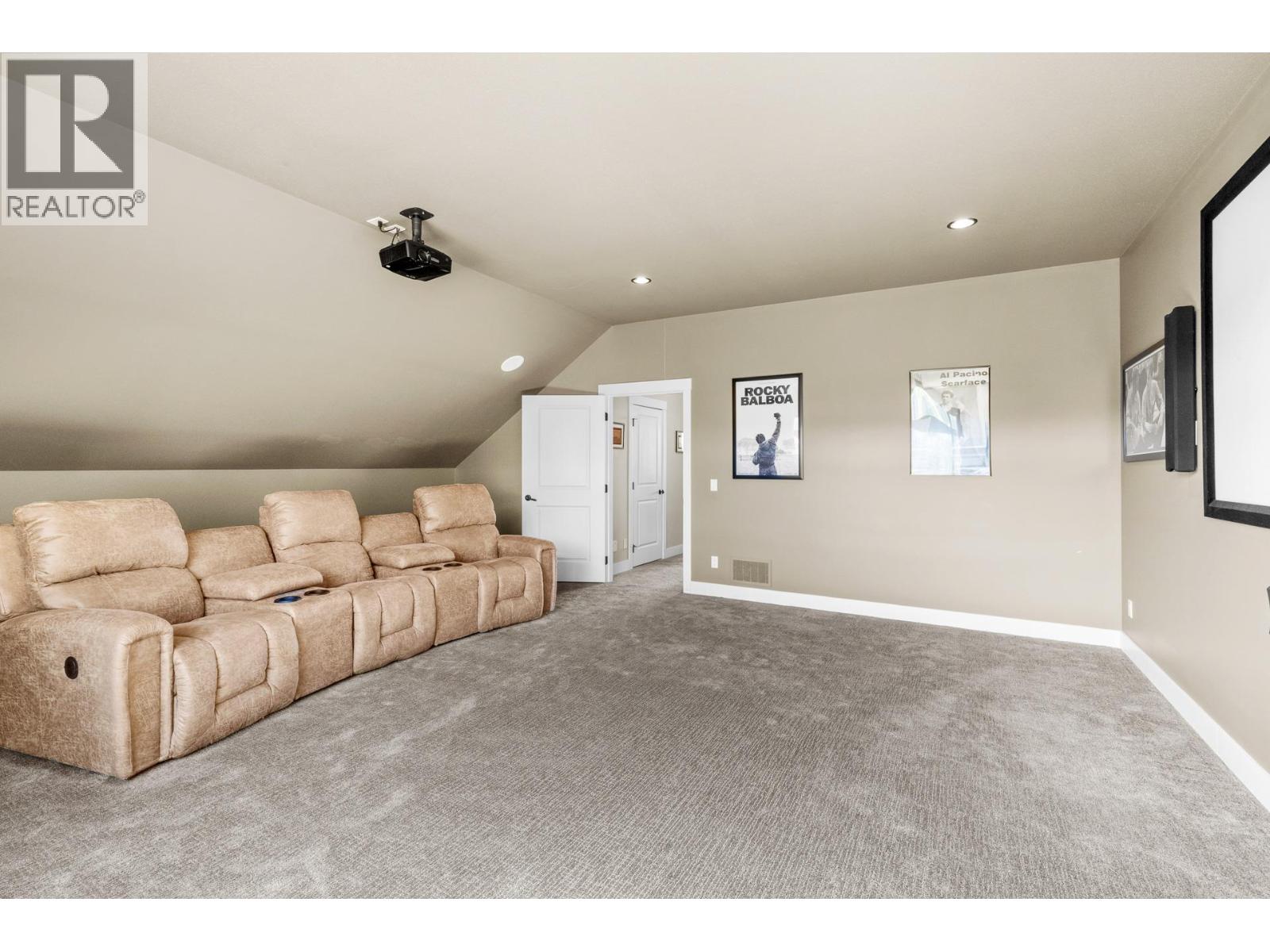 136 Falcon Place - 59
