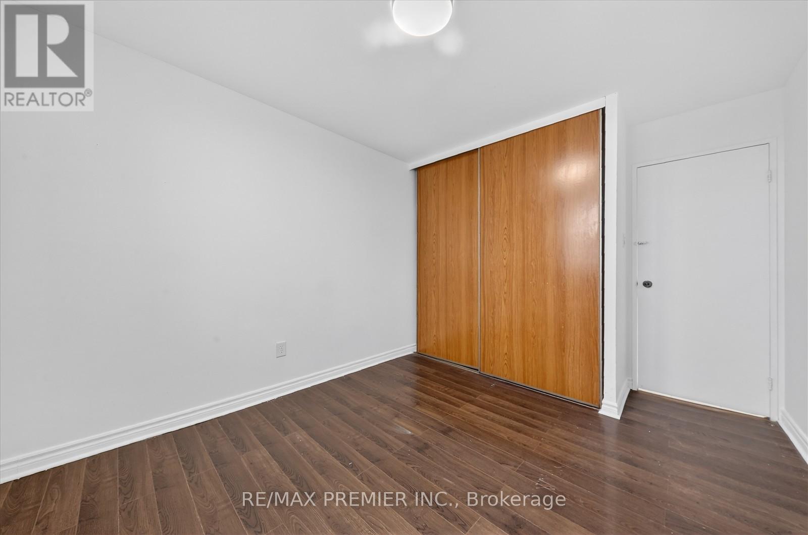 #712 3555 DERRY ROAD E - 11