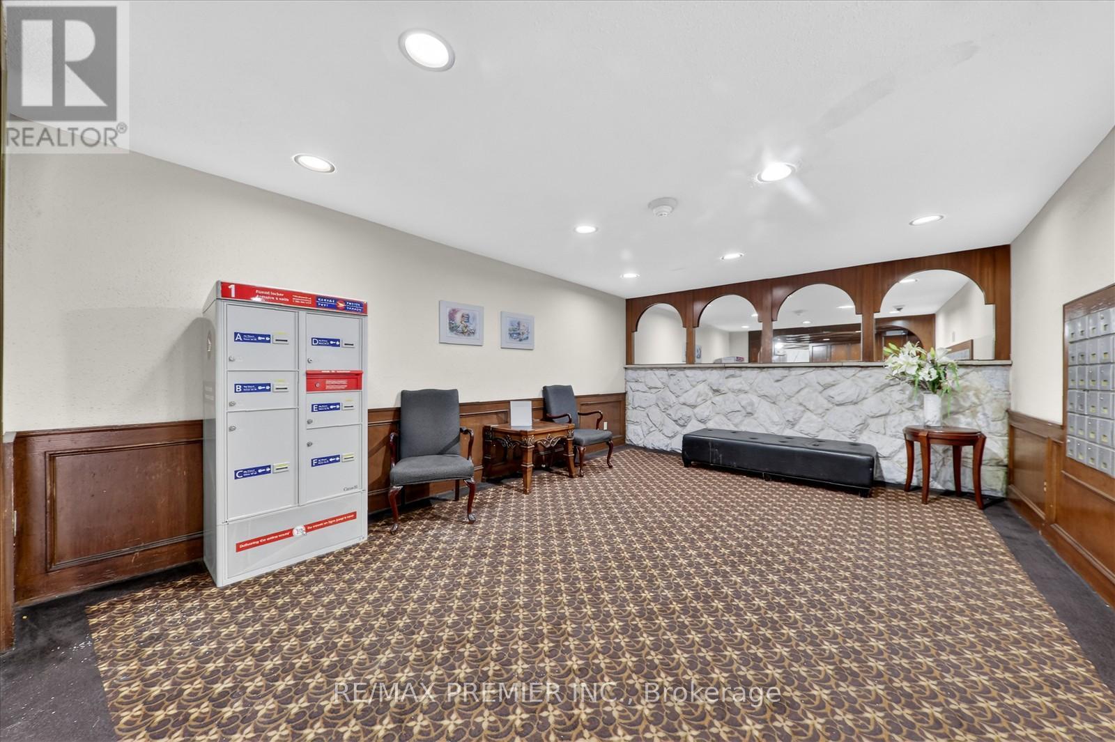 #712 3555 DERRY ROAD E - 21