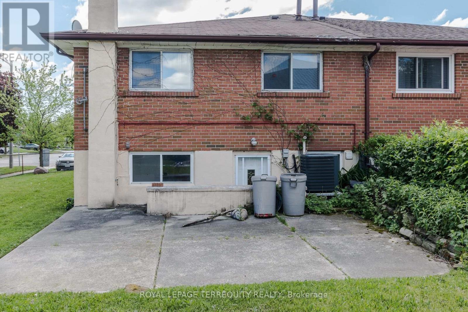 783 ANNAMORE ROAD - 4