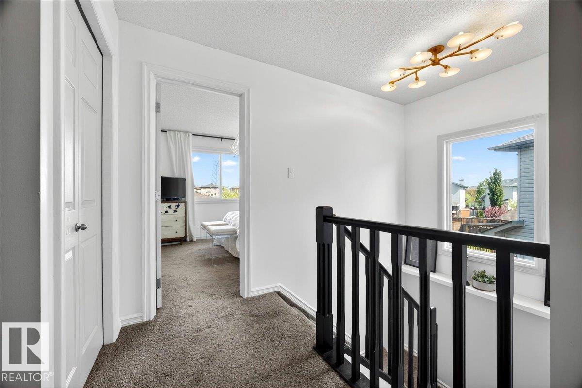 3934 160 AV NW - 23
