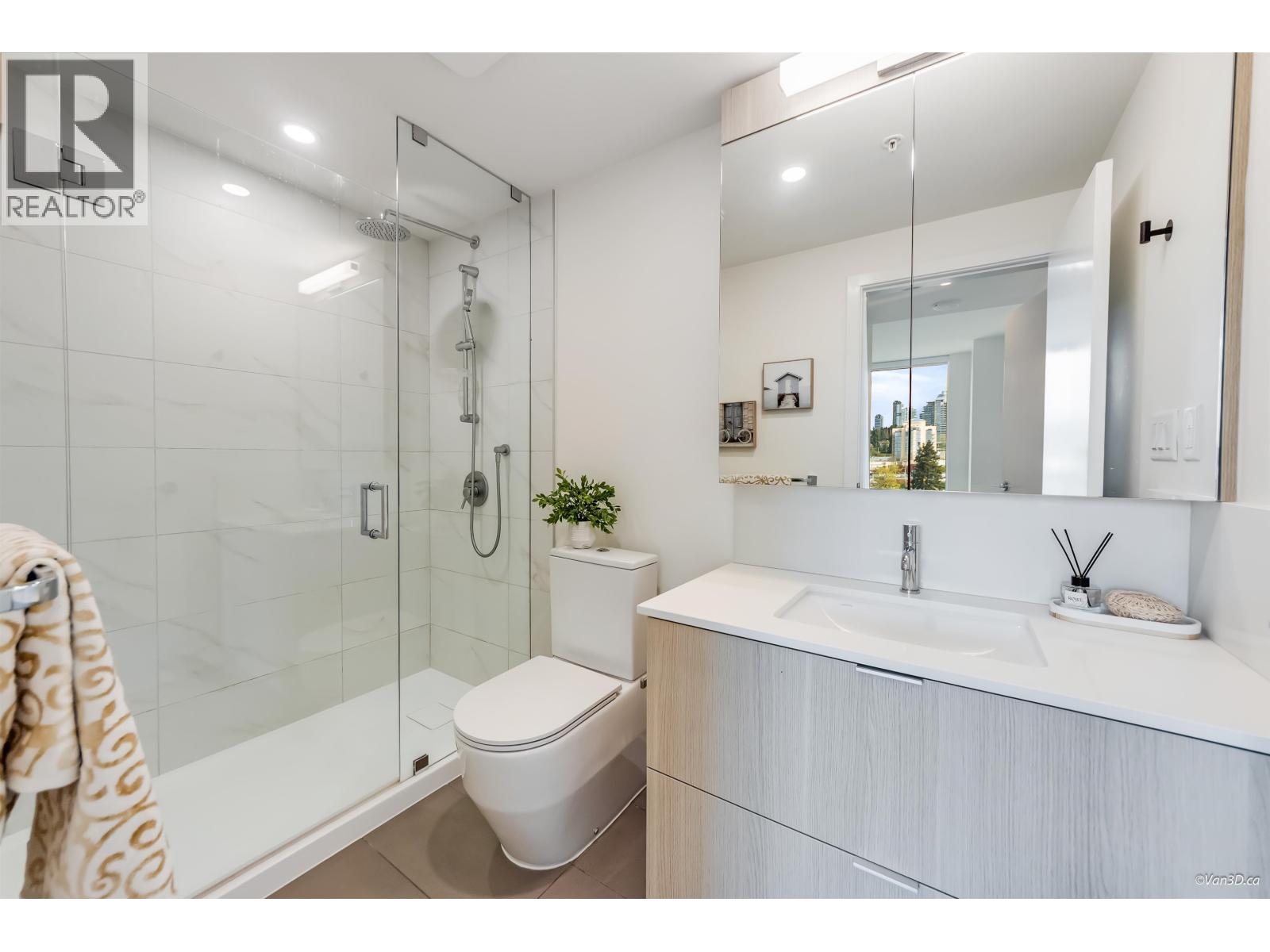 2 Bed, 2 Bath Apartment for Sale in Coquitlam – 809 318 ALDERSON AVENUE, Coquitlam – MLS# R3128983 - Image 13