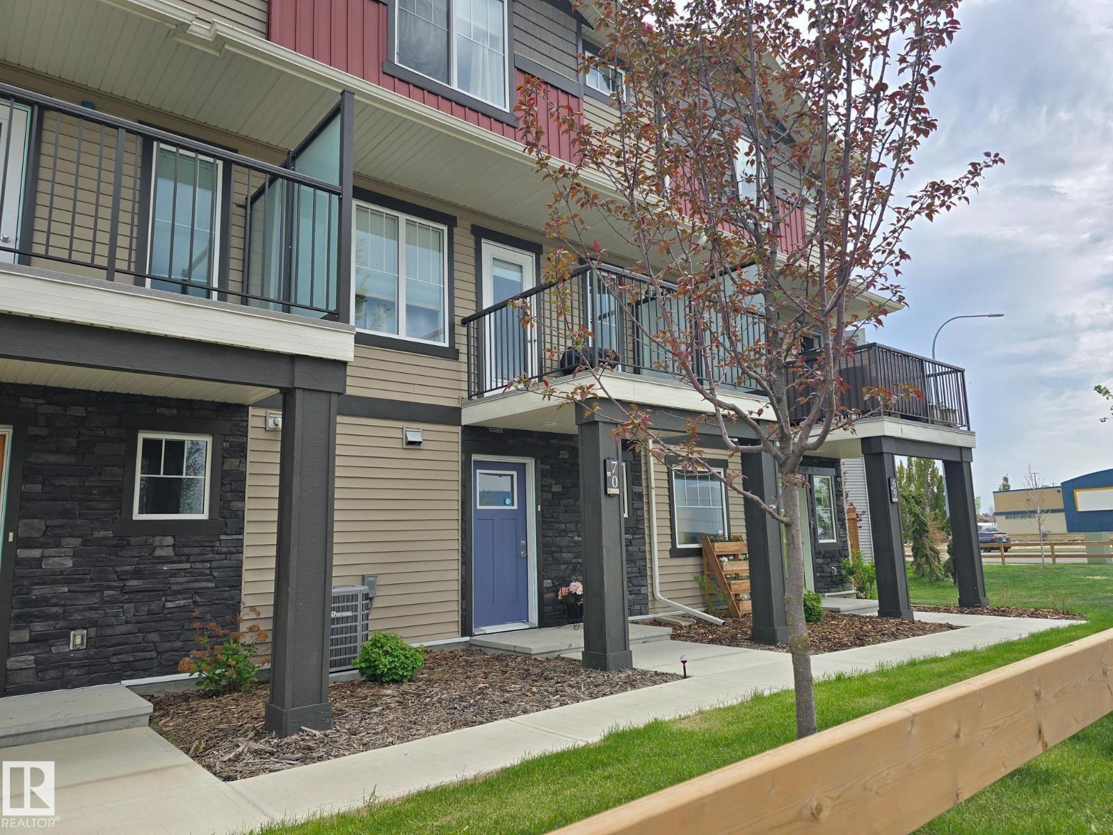 #70 50 MCLAUGHLIN DR - 1