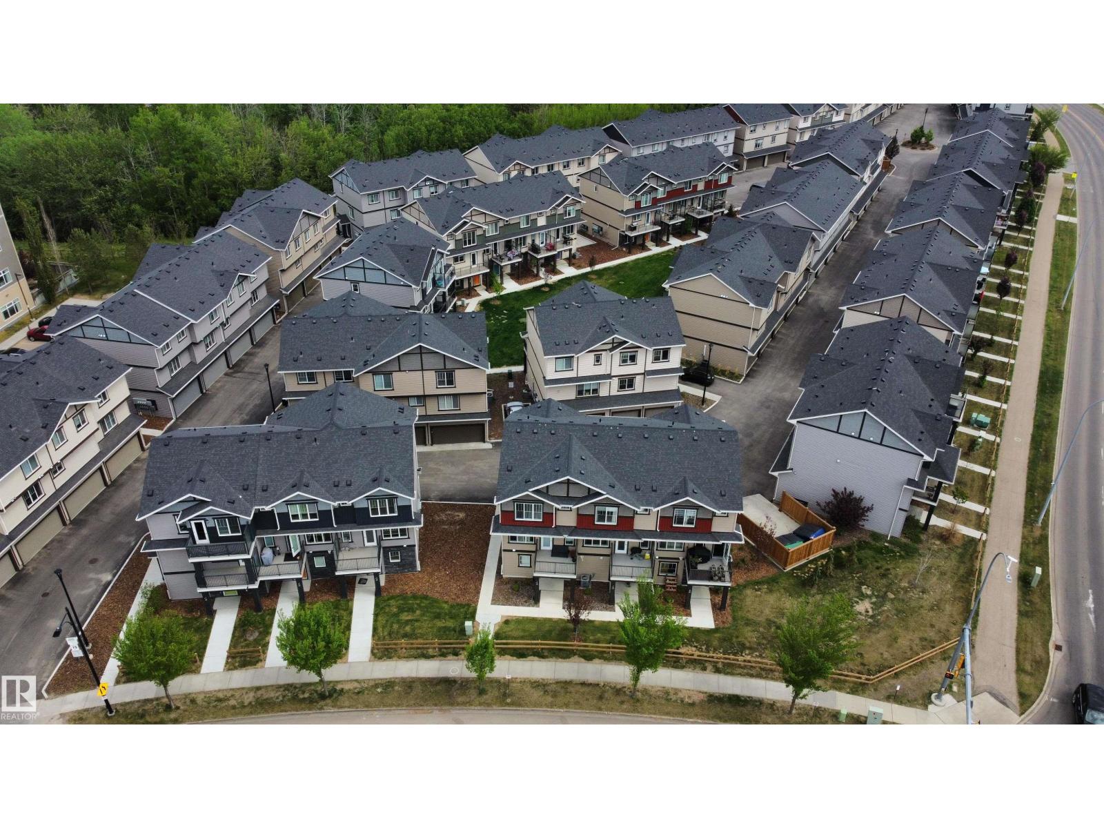#70 50 MCLAUGHLIN DR - 34