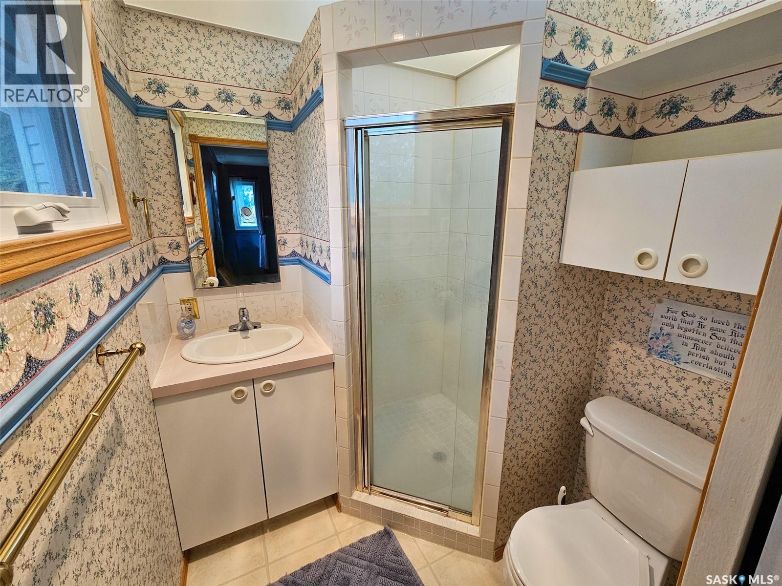 720 Whyte AVENUE - 14