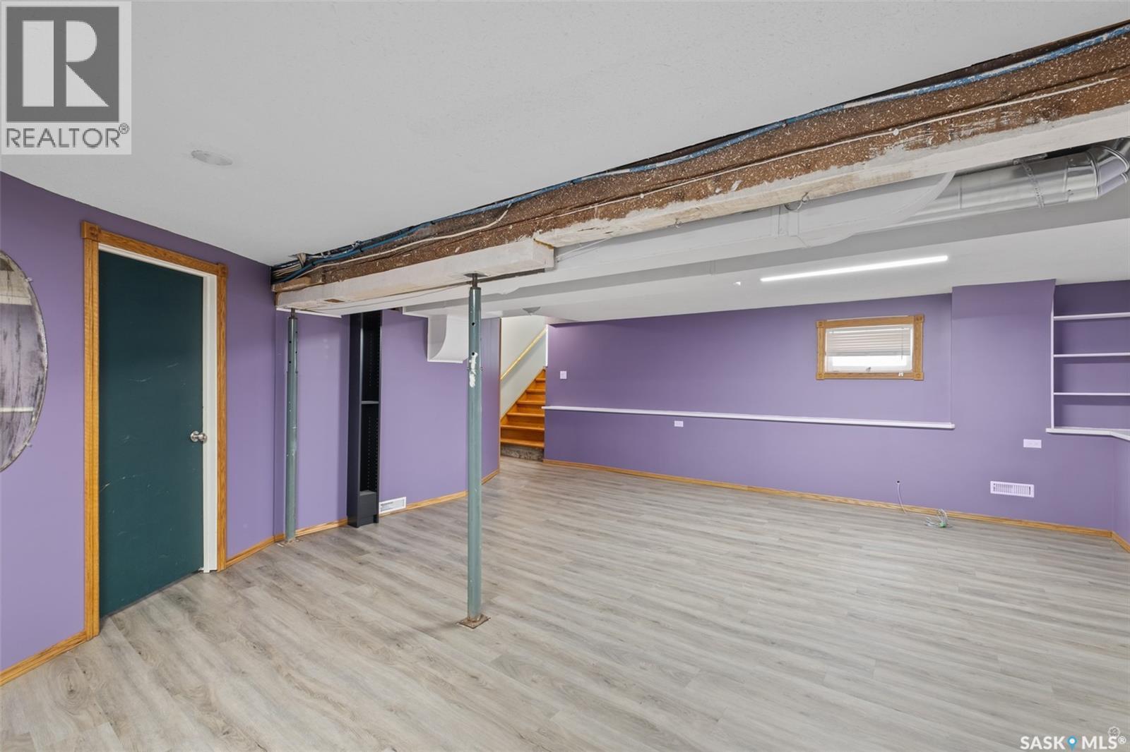 1027 4th STREET E - 26