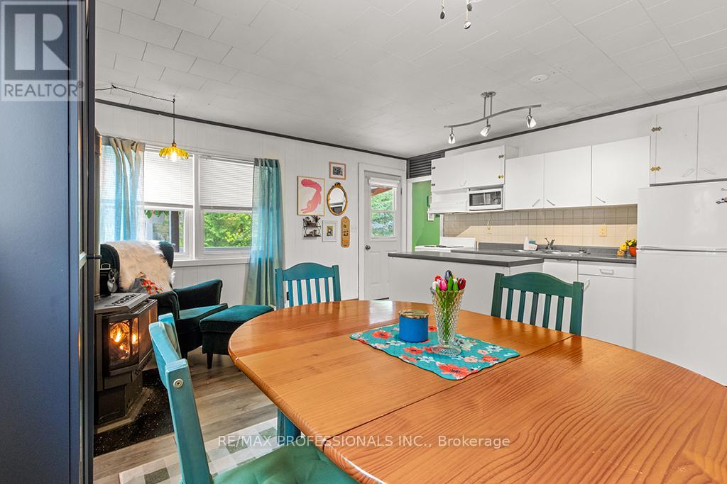 23 WOODSTOCK AVENUE - 12