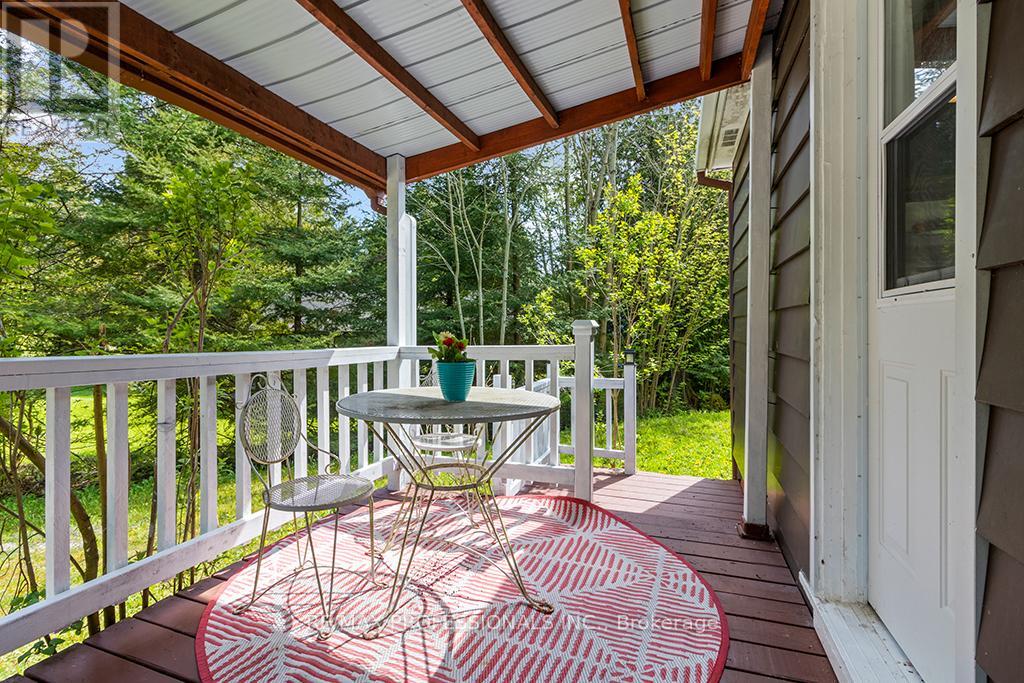 23 WOODSTOCK AVENUE - 22