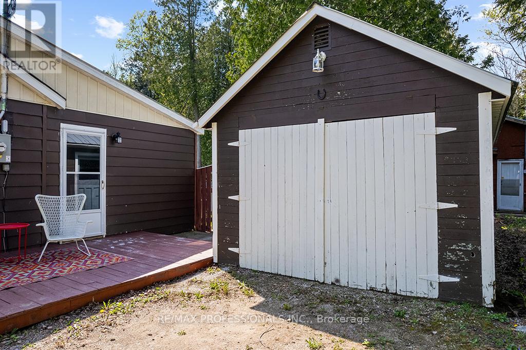 23 WOODSTOCK AVENUE - 5