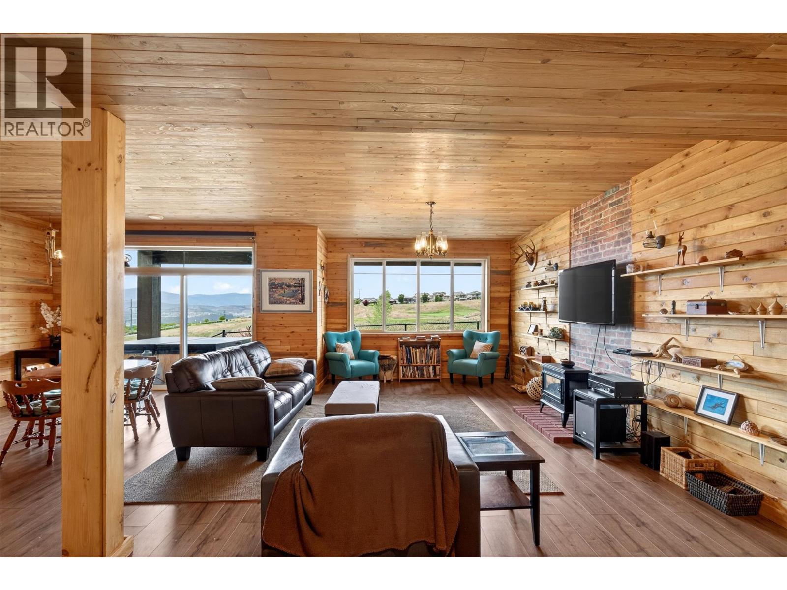 1380 Tower Ranch Drive, Kelowna