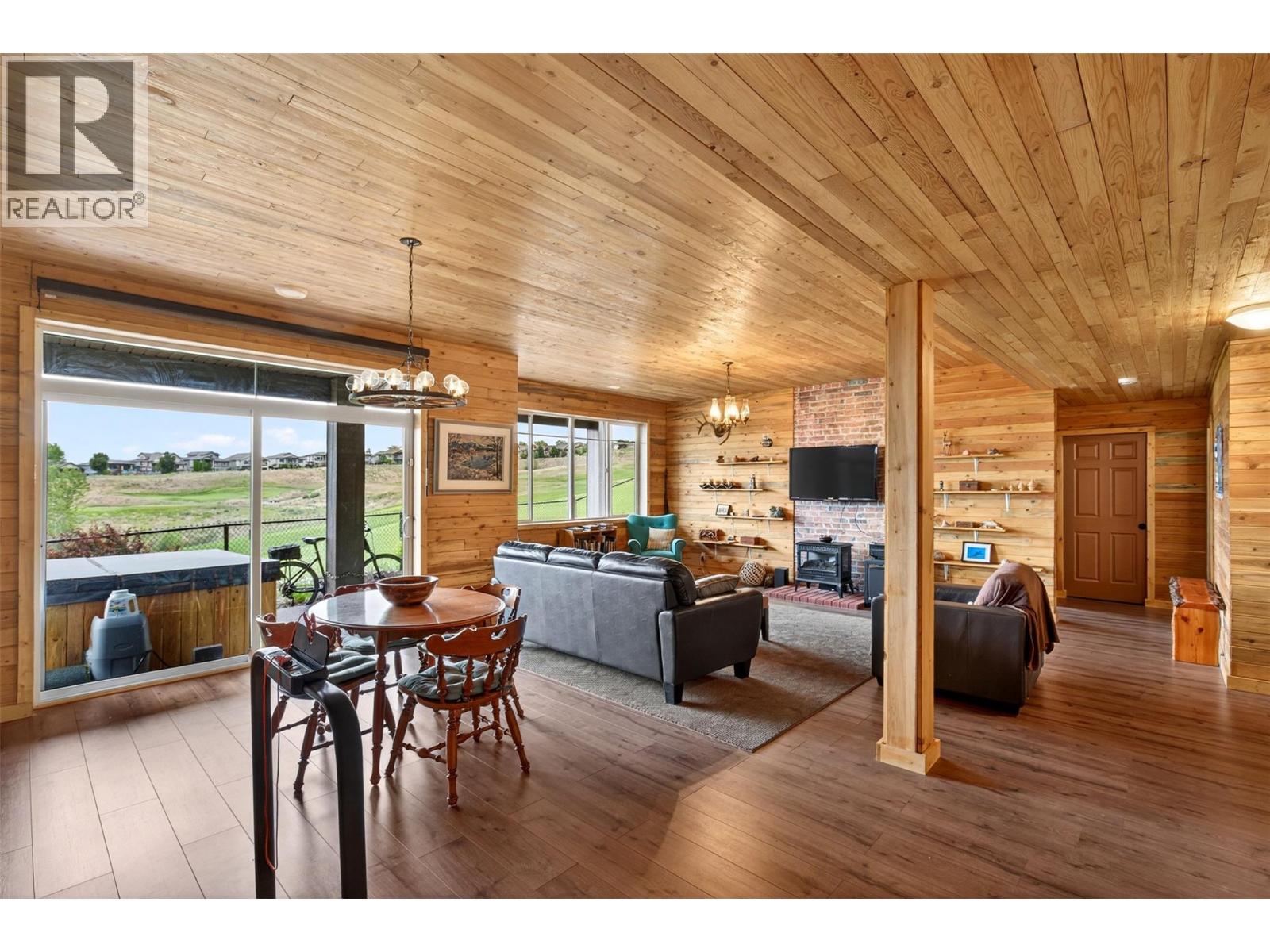 1380 Tower Ranch Drive, Kelowna