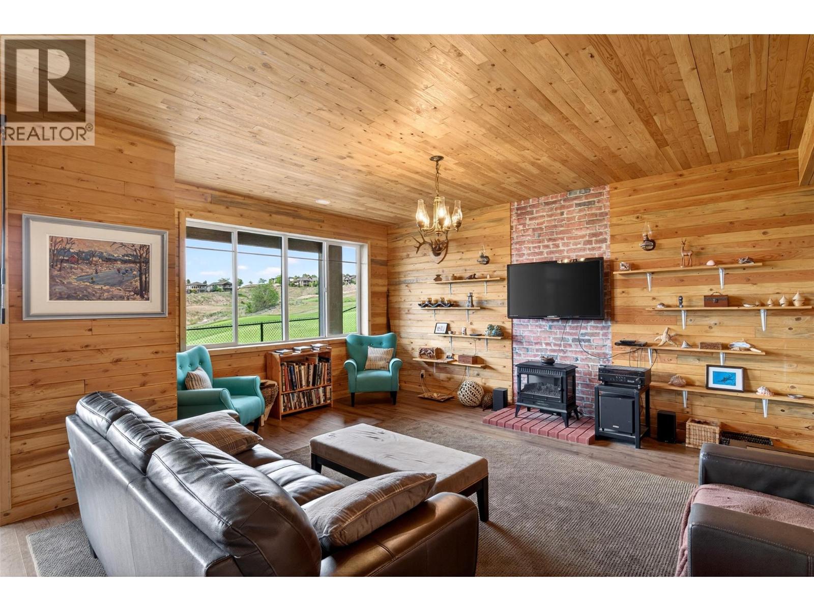 1380 Tower Ranch Drive, Kelowna