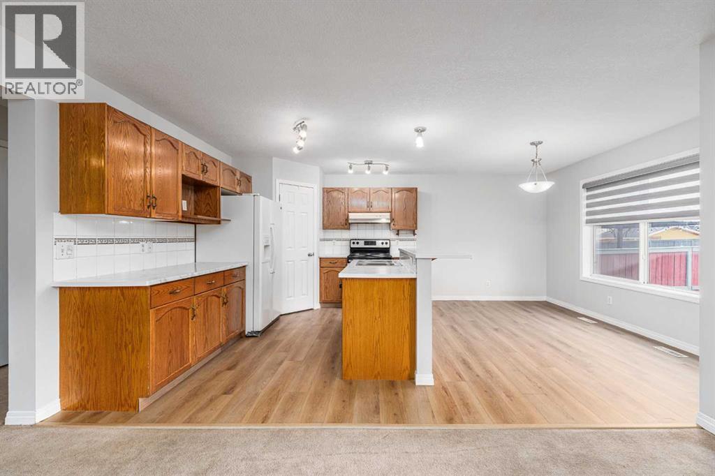 286 Martha's Manor NE - 10