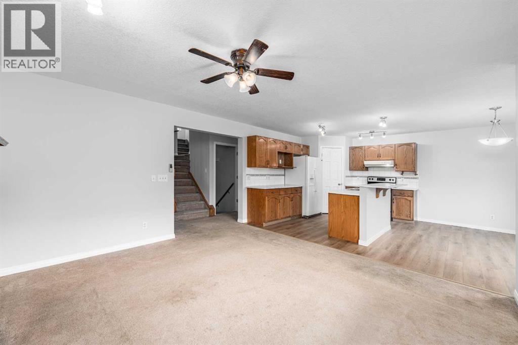 286 Martha's Manor NE - 16