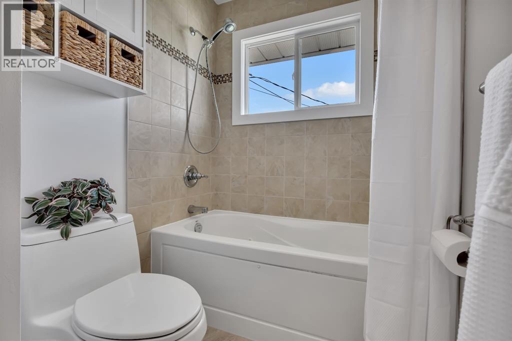 335 Huntbourne Hill NE - 19
