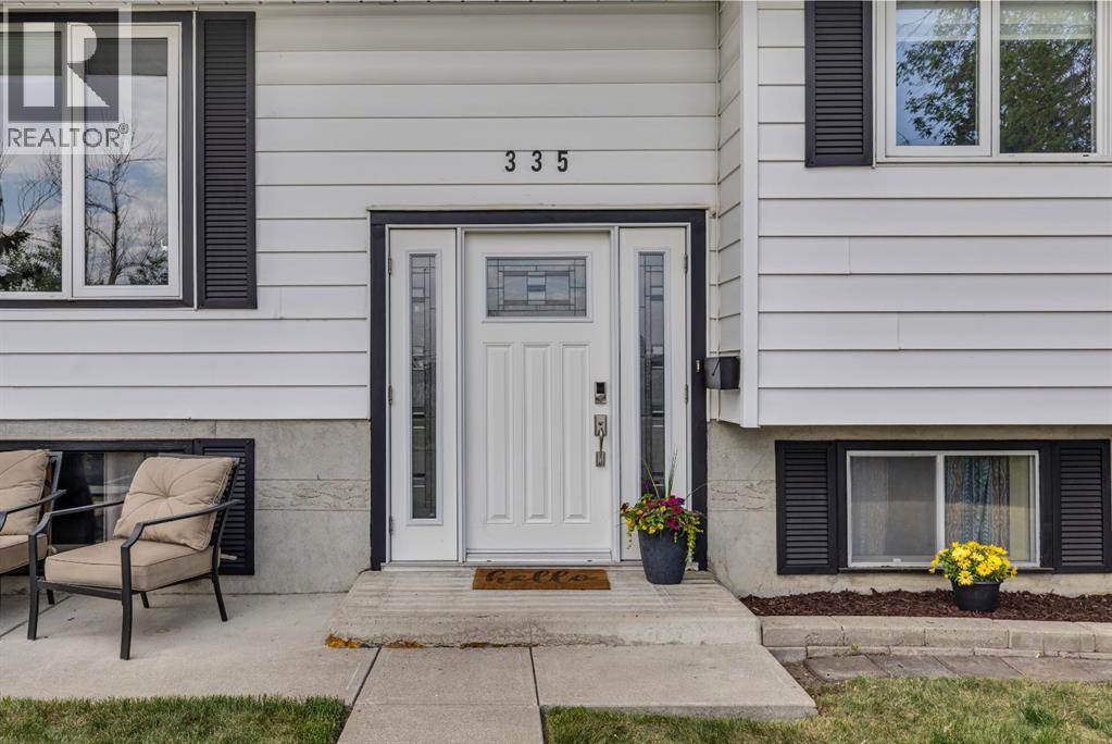 335 Huntbourne Hill NE - Image 2