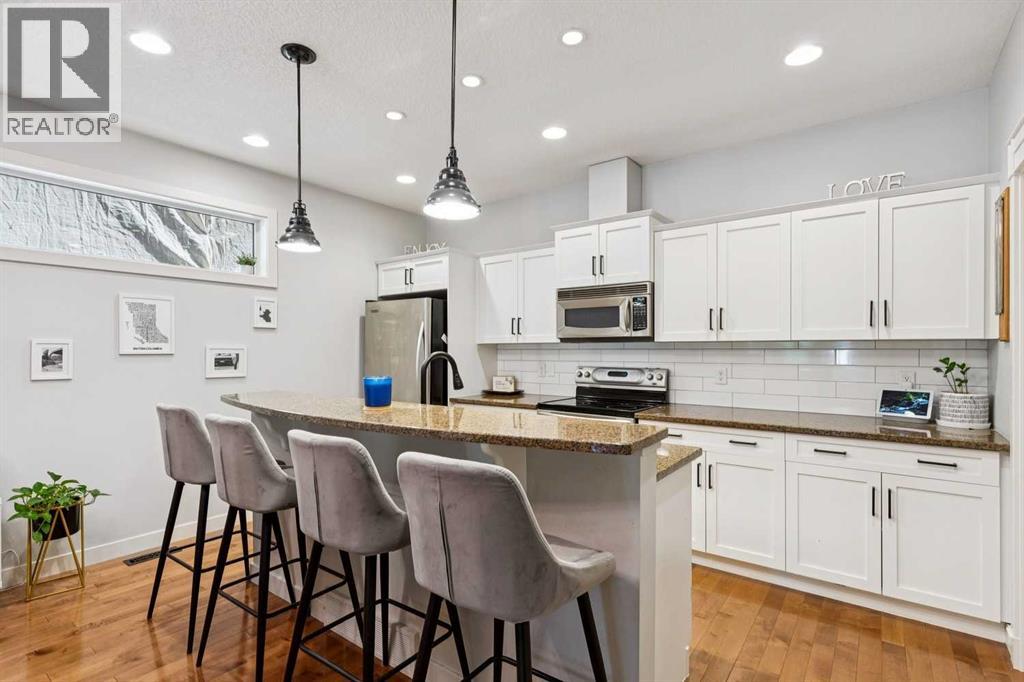 #1 528 34 Street NW - 12