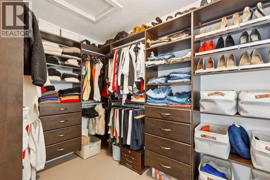 #1 528 34 Street NW - 25