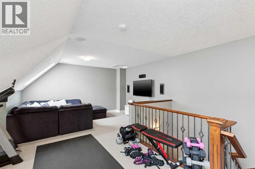 #1 528 34 Street NW - 30
