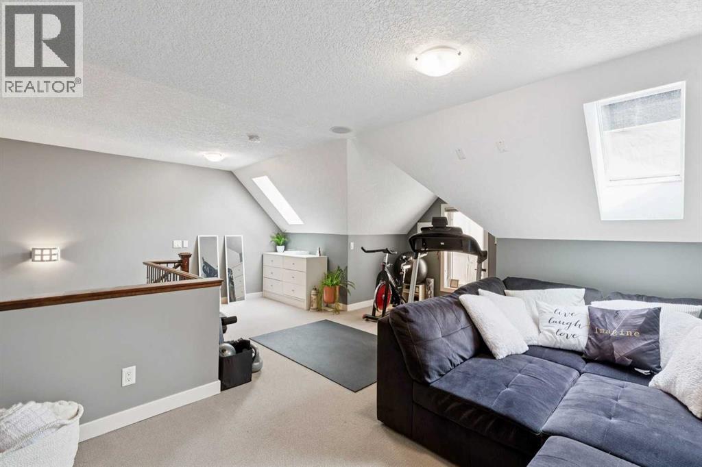 #1 528 34 Street NW - 32