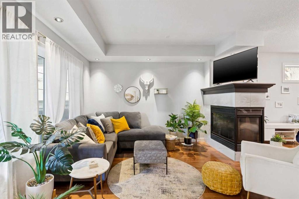 #1 528 34 Street NW - 6