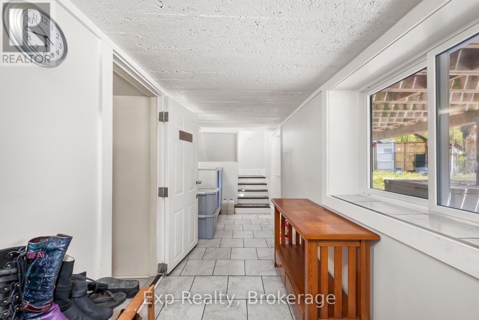 8699 OLD HASTING ROAD - 23