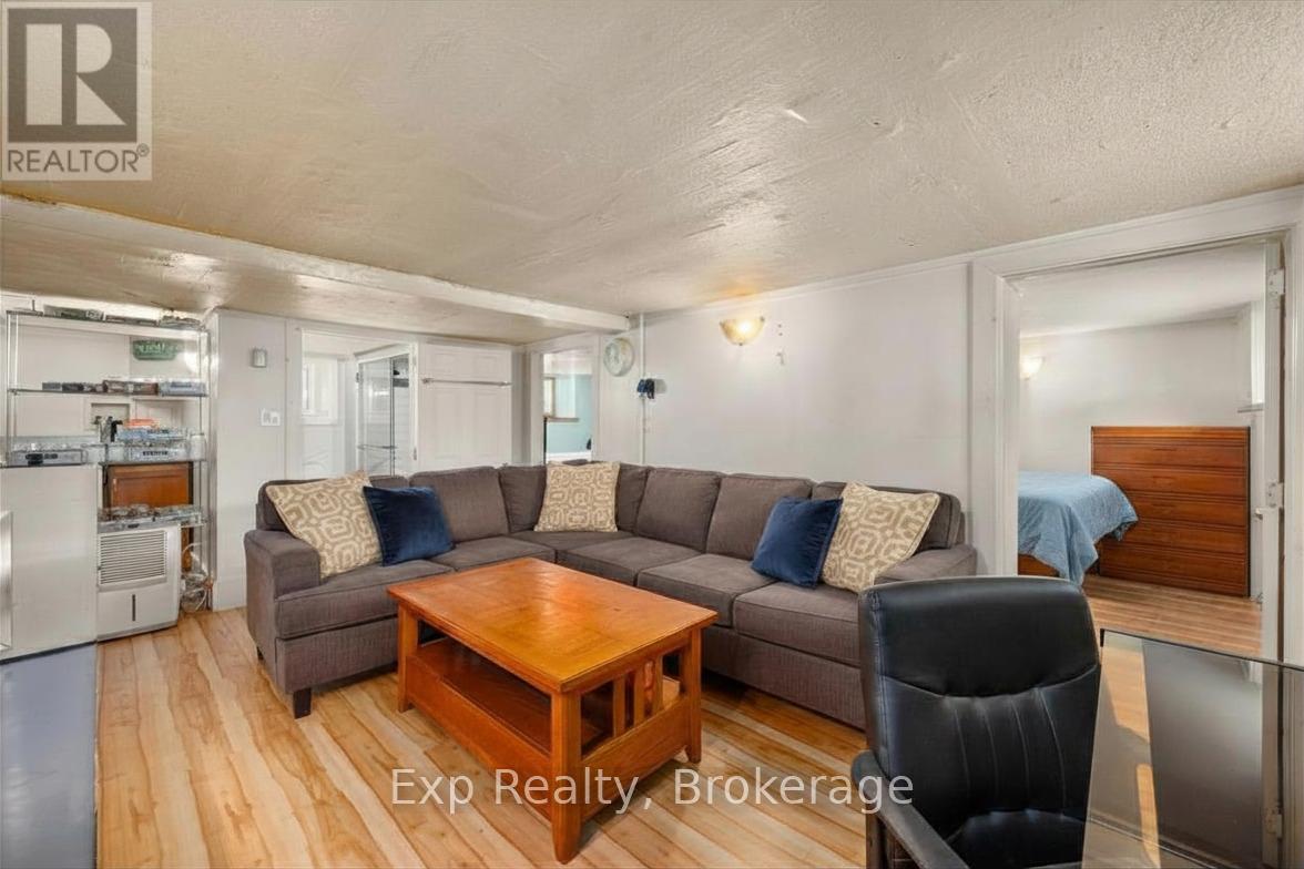 8699 OLD HASTING ROAD - 28