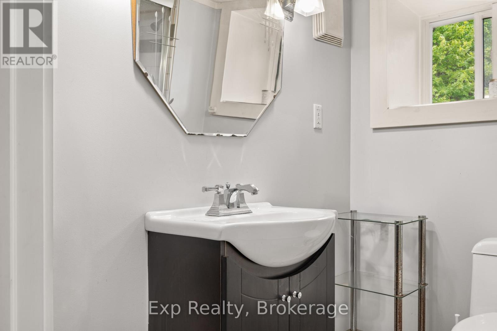 8699 OLD HASTING ROAD - 31
