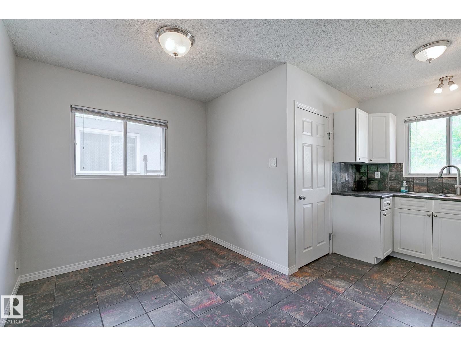 11930 56 ST NW - 9