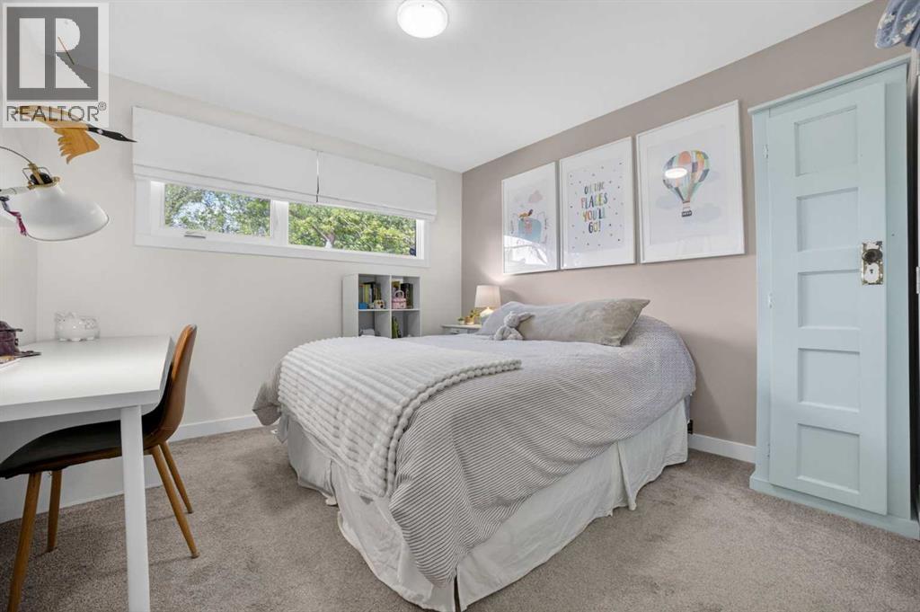 2211 18 Avenue S - 23