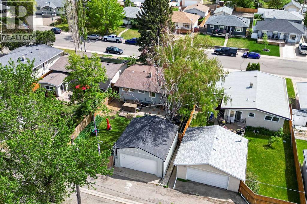 2211 18 Avenue S - 5