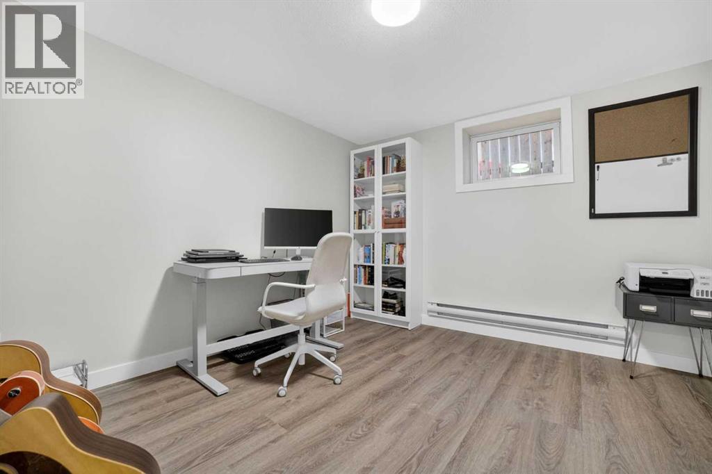 2211 18 Avenue S - 38