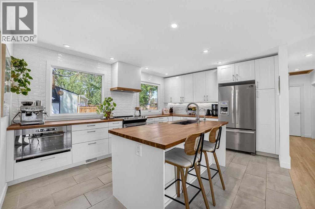 2211 18 Avenue S - 14