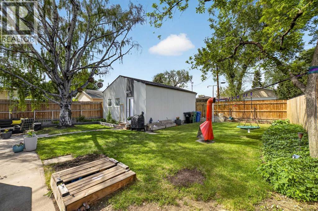 2211 18 Avenue S - Image 3