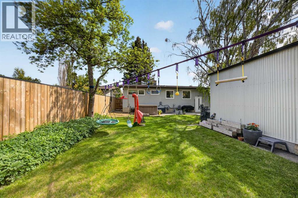 2211 18 Avenue S - 45
