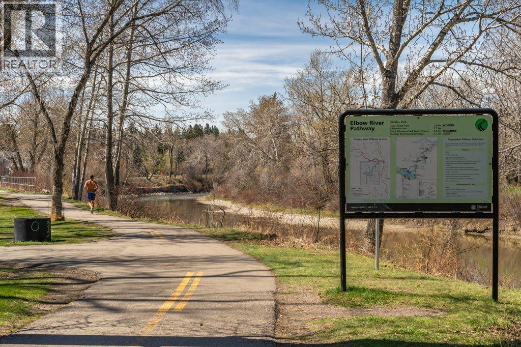 411 Cliffe Avenue SW - 45