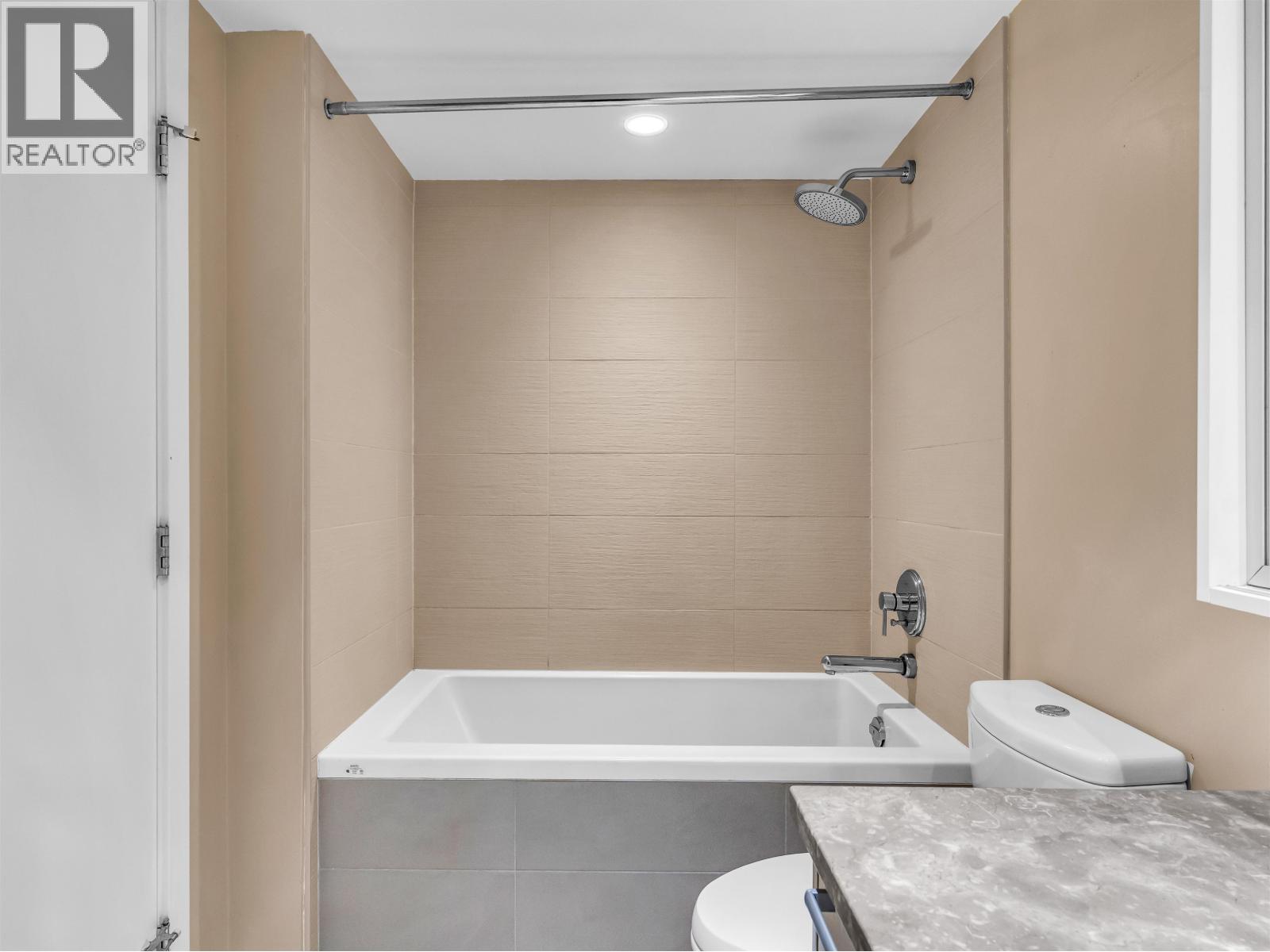 1 Bed, 1 Bath House for Sale in Vancouver – 296 W 1ST AVENUE, Vancouver – MLS# R3108434 - Image 21