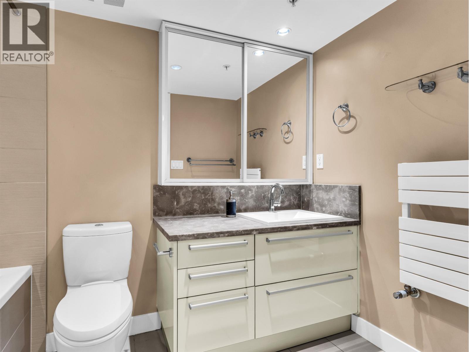 1 Bed, 1 Bath House for Sale in Vancouver – 296 W 1ST AVENUE, Vancouver – MLS# R3108434 - Image 20