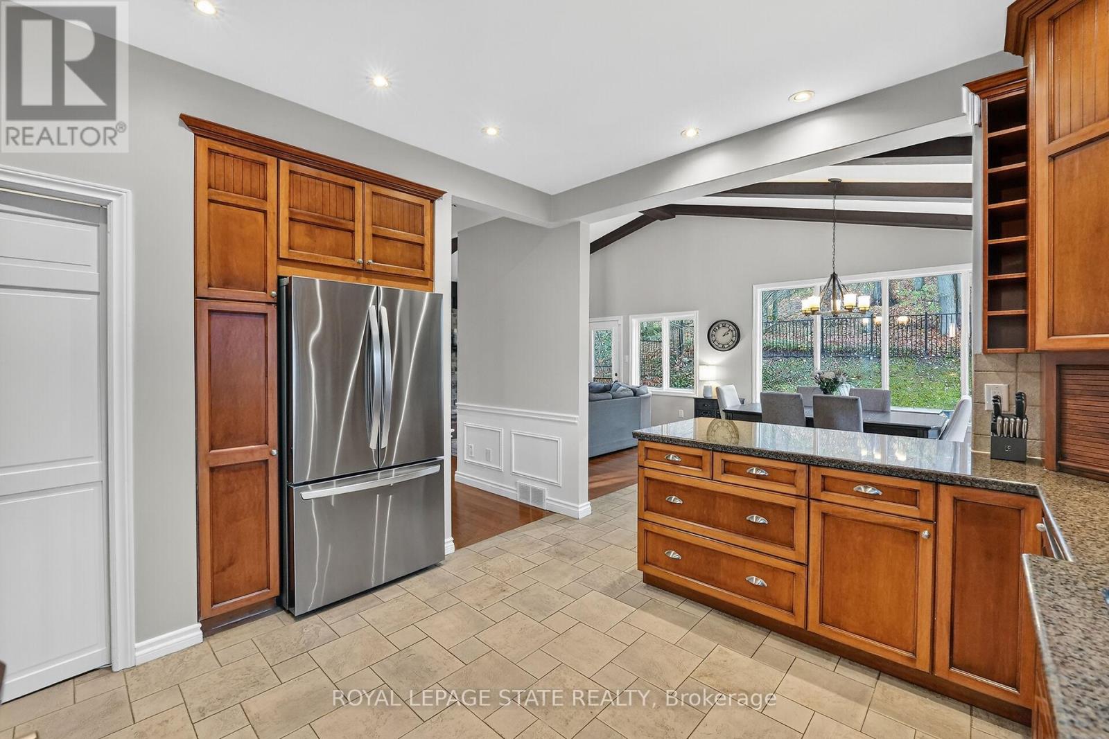 40 PARKWOOD ROAD - 22