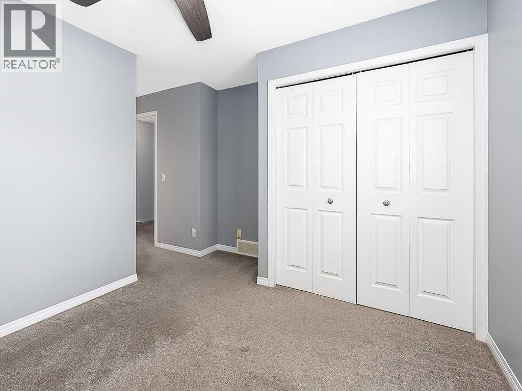 172 Simcoe Place SW - 16