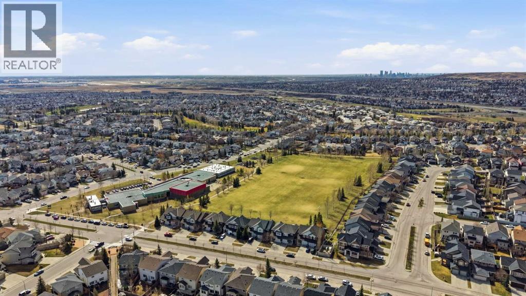 555 Panamount Boulevard - 31