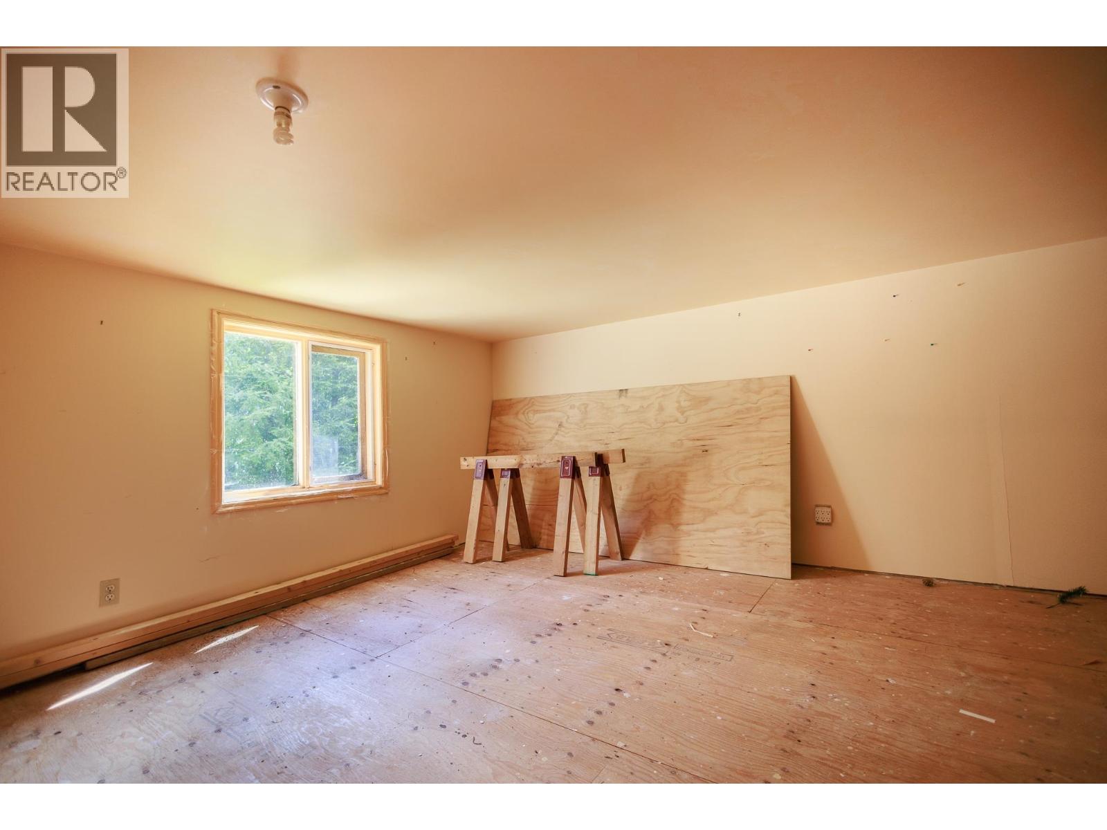 5532 KLEANZA DRIVE - 20